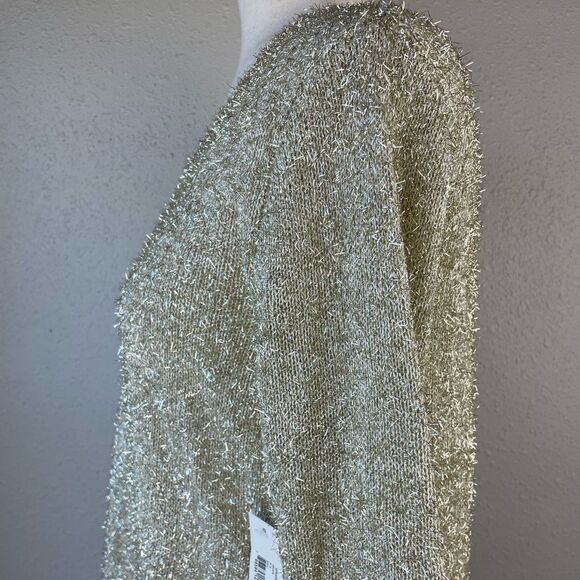 NWT No Boundaries Metallic Gold Feather Yarn Sweater Size L Juniors - Picture 4 of 7